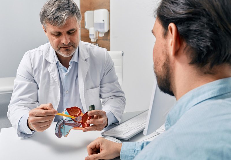 Urologist-consulting-patient-with-infertility-issues