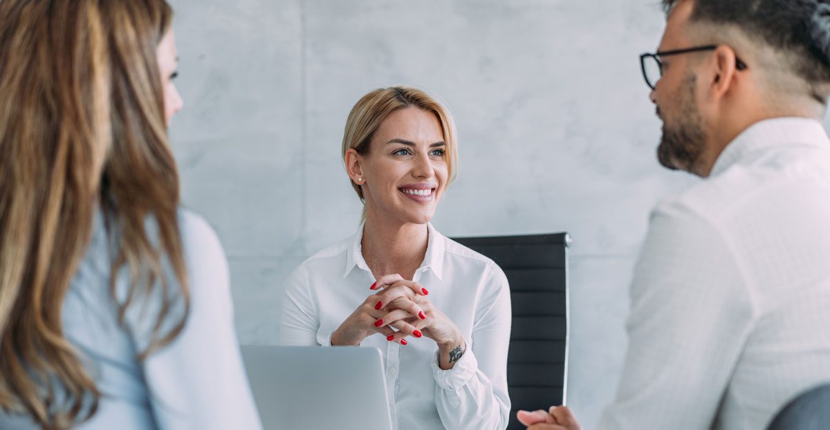 Doctor-talking-with-couple-in-a-urology-clinic