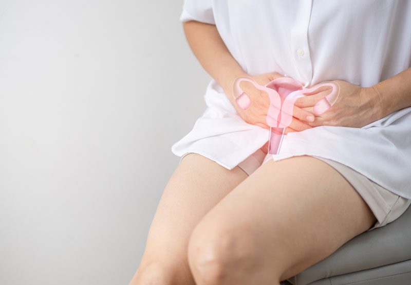 Woman-with-symptoms-of-urinary-issues