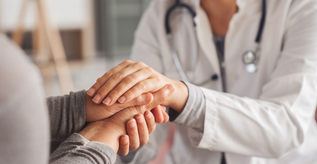 Women-in-menopause-receiving-support-and-lifestyle-guidance